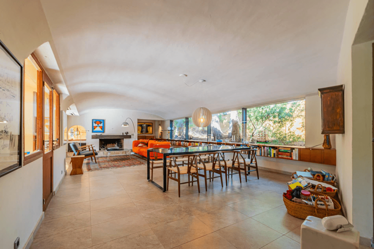 Chalet en venta en Camp d'esports, Lérida con piscina y 3 habitaciones